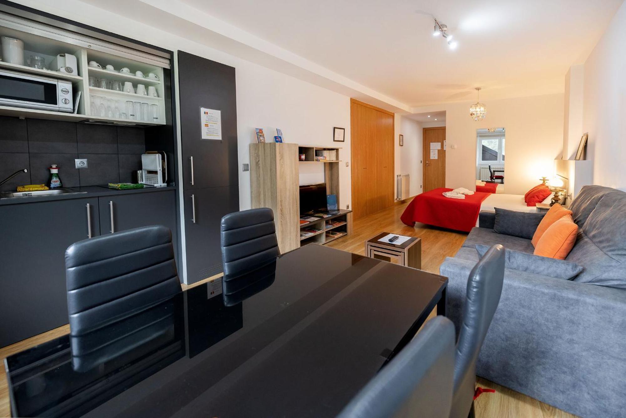 Comfortable Studio With Mountain View In Arinsal 40 M² + Ski Storage Kültér fotó